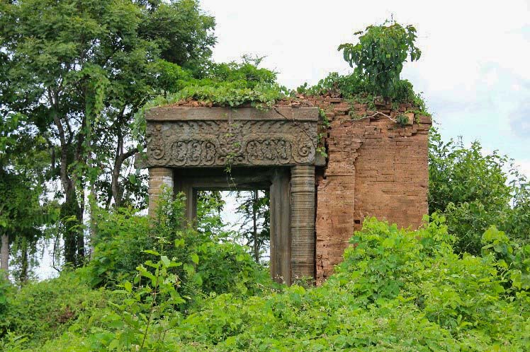 Prasat Dang Tong